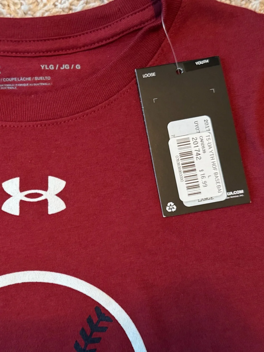 NWT Under Armour Maroon Baseball Hall of Fame Graphic Tee, youth L